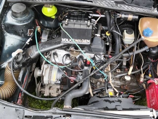 Синій Фольксваген Джетта, об'ємом двигуна 1.6 л та пробігом 350 тис. км за 750 $, фото 6 на Automoto.ua