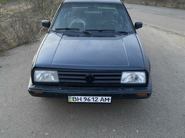 Синий Фольксваген Джетта, объемом двигателя 1.8 л и пробегом 300 тыс. км за 1000 $, фото 1 на Automoto.ua