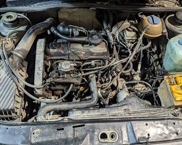 Синий Фольксваген Джетта, объемом двигателя 1.6 л и пробегом 381 тыс. км за 1600 $, фото 13 на Automoto.ua