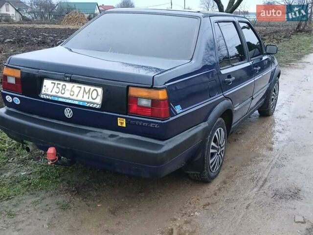 Синій Фольксваген Джетта, об'ємом двигуна 1.8 л та пробігом 200 тис. км за 1350 $, фото 4 на Automoto.ua