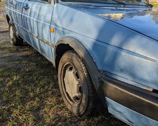 Синий Фольксваген Джетта, объемом двигателя 1.6 л и пробегом 381 тыс. км за 1600 $, фото 2 на Automoto.ua