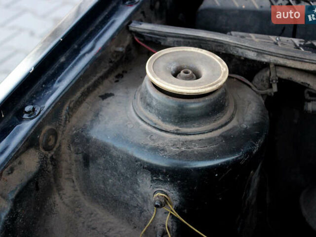 Синий Фольксваген Джетта, объемом двигателя 1.78 л и пробегом 300 тыс. км за 1350 $, фото 22 на Automoto.ua