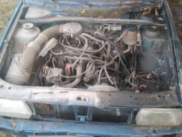 Синий Фольксваген Джетта, объемом двигателя 1.6 л и пробегом 33 тыс. км за 307 $, фото 2 на Automoto.ua