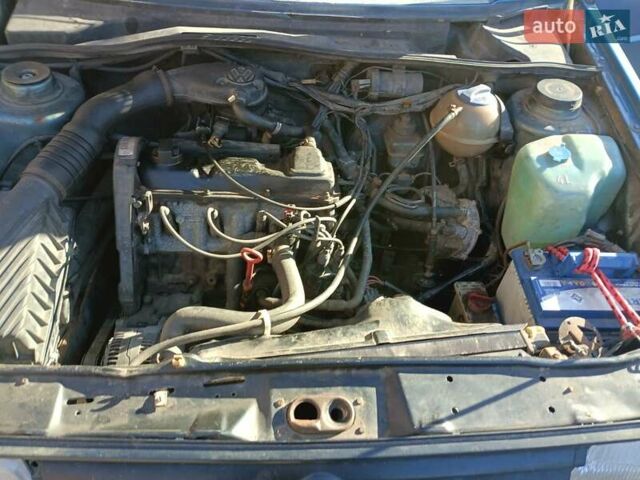 Синій Фольксваген Джетта, об'ємом двигуна 1.8 л та пробігом 350 тис. км за 990 $, фото 17 на Automoto.ua