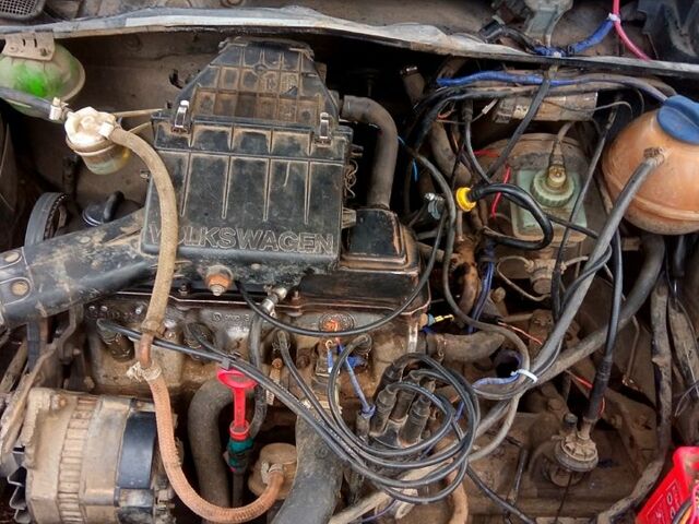 Фольксваген Джетта 1991 в Бершаде на Automoto.ua Синий Фольксваген Джетта, объемом двигателя 1.6 л и пробегом 420 тыс. км за 950 $, фото 8 на Automoto.ua