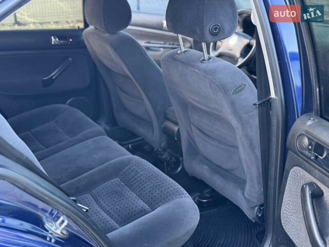 Синий Фольксваген Джетта, объемом двигателя 1.9 л и пробегом 300 тыс. км за 4099 $, фото 10 на Automoto.ua