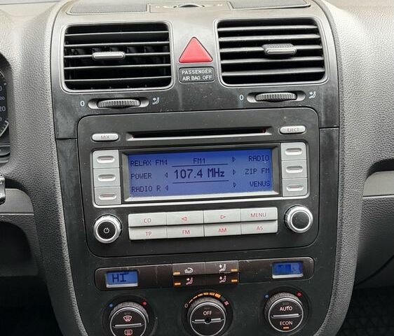 Синій Фольксваген Джетта, об'ємом двигуна 2 л та пробігом 300 тис. км за 3300 $, фото 12 на Automoto.ua