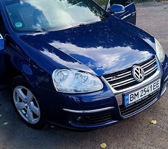 Синий Фольксваген Джетта, объемом двигателя 1.6 л и пробегом 228 тыс. км за 5500 $, фото 2 на Automoto.ua