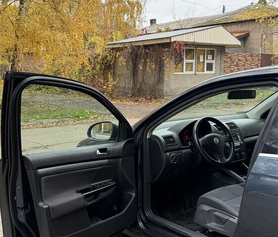 Синій Фольксваген Джетта, об'ємом двигуна 2 л та пробігом 300 тис. км за 3300 $, фото 8 на Automoto.ua