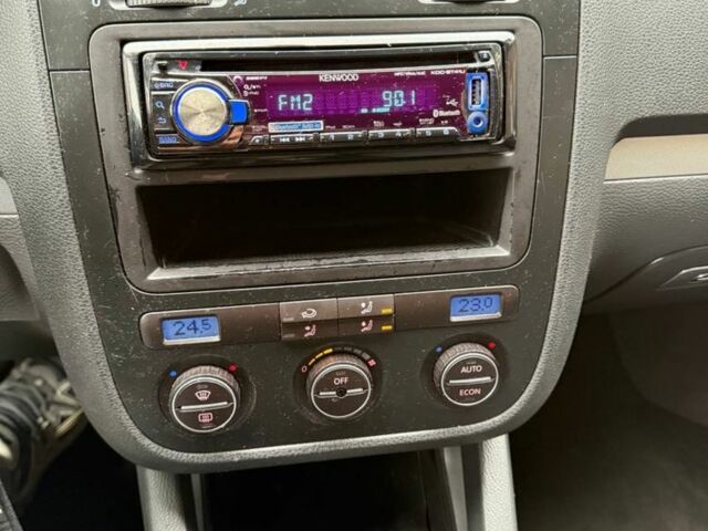 Синий Фольксваген Джетта, объемом двигателя 1.9 л и пробегом 296 тыс. км за 3400 $, фото 14 на Automoto.ua