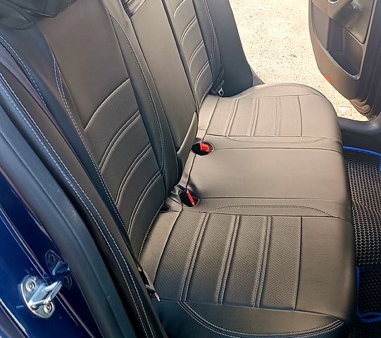 Синий Фольксваген Джетта, объемом двигателя 1.6 л и пробегом 228 тыс. км за 5500 $, фото 5 на Automoto.ua