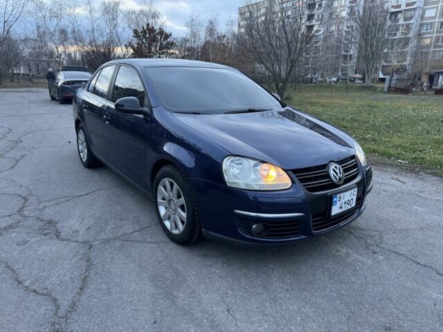 Синий Фольксваген Джетта, объемом двигателя 1.6 л и пробегом 300 тыс. км за 5900 $, фото 2 на Automoto.ua