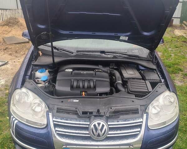 Синий Фольксваген Джетта, объемом двигателя 1.6 л и пробегом 242 тыс. км за 5000 $, фото 12 на Automoto.ua