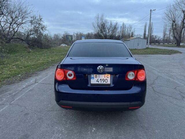 Синий Фольксваген Джетта, объемом двигателя 1.6 л и пробегом 300 тыс. км за 5900 $, фото 4 на Automoto.ua