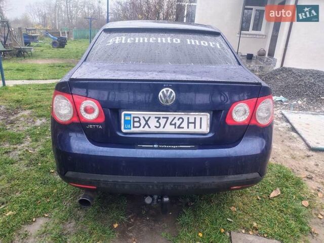 Синий Фольксваген Джетта, объемом двигателя 1.6 л и пробегом 242 тыс. км за 5000 $, фото 6 на Automoto.ua