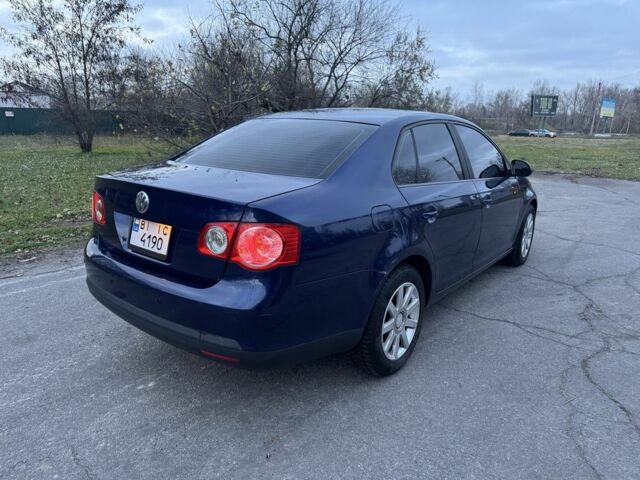 Синий Фольксваген Джетта, объемом двигателя 1.6 л и пробегом 300 тыс. км за 5900 $, фото 3 на Automoto.ua