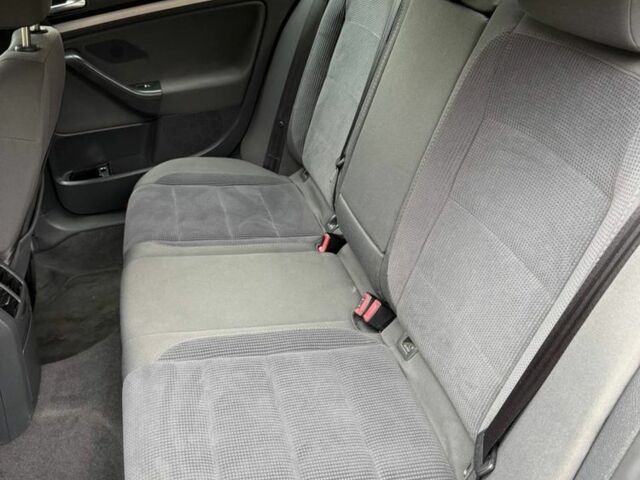 Синій Фольксваген Джетта, об'ємом двигуна 1.9 л та пробігом 296 тис. км за 3400 $, фото 17 на Automoto.ua