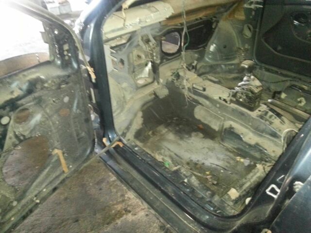 Синій Фольксваген Джетта, об'ємом двигуна 1.9 л та пробігом 130 тис. км за 2500 $, фото 8 на Automoto.ua