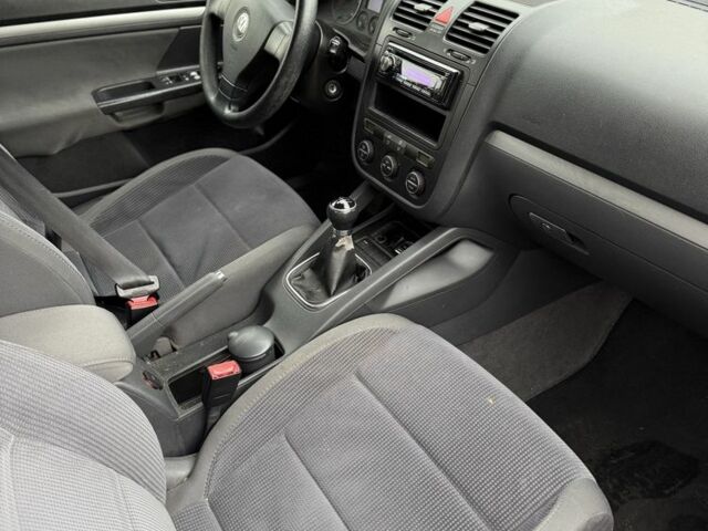 Синій Фольксваген Джетта, об'ємом двигуна 1.9 л та пробігом 296 тис. км за 3500 $, фото 18 на Automoto.ua