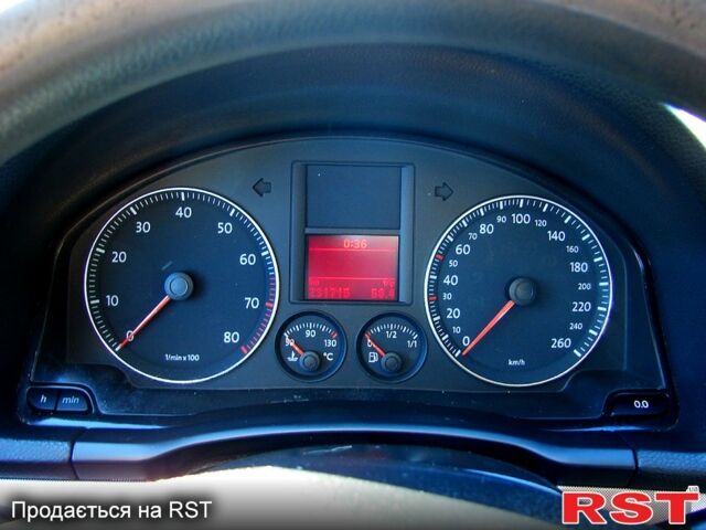 Синий Фольксваген Джетта, объемом двигателя 1.6 л и пробегом 231 тыс. км за 5500 $, фото 5 на Automoto.ua