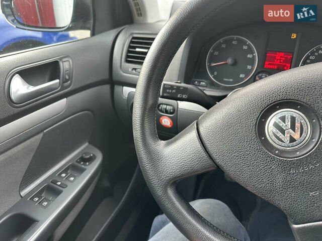 Синий Фольксваген Джетта, объемом двигателя 1.4 л и пробегом 230 тыс. км за 4800 $, фото 15 на Automoto.ua