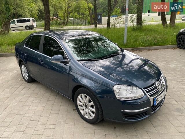 Синій Фольксваген Джетта, об'ємом двигуна 1.97 л та пробігом 302 тис. км за 5900 $, фото 8 на Automoto.ua