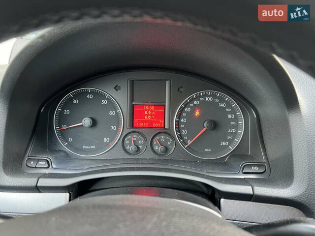 Синий Фольксваген Джетта, объемом двигателя 1.6 л и пробегом 214 тыс. км за 6999 $, фото 27 на Automoto.ua