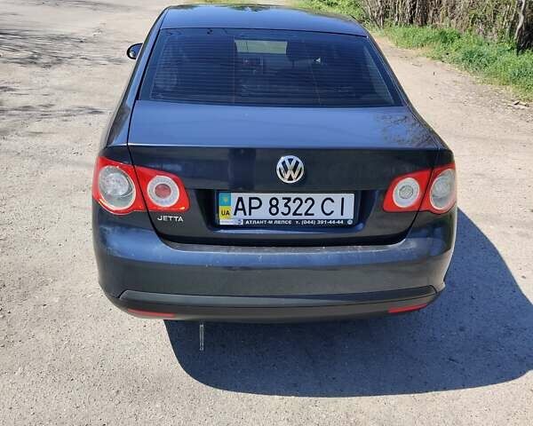 Синий Фольксваген Джетта, объемом двигателя 1.6 л и пробегом 289 тыс. км за 6750 $, фото 3 на Automoto.ua