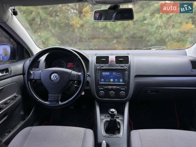 Фольксваген Джетта 2008 в Киеве на Automoto.ua Синий Фольксваген Джетта, объемом двигателя 1.6 л и пробегом 343 тыс. км за 5990 $, фото 18 на Automoto.ua