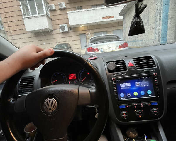 Синій Фольксваген Джетта, об'ємом двигуна 1.6 л та пробігом 345 тис. км за 5599 $, фото 5 на Automoto.ua