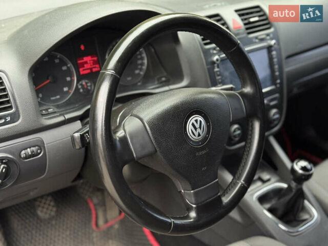 Фольксваген Джетта 2008 в Киеве на Automoto.ua Синий Фольксваген Джетта, объемом двигателя 1.6 л и пробегом 343 тыс. км за 5990 $, фото 10 на Automoto.ua