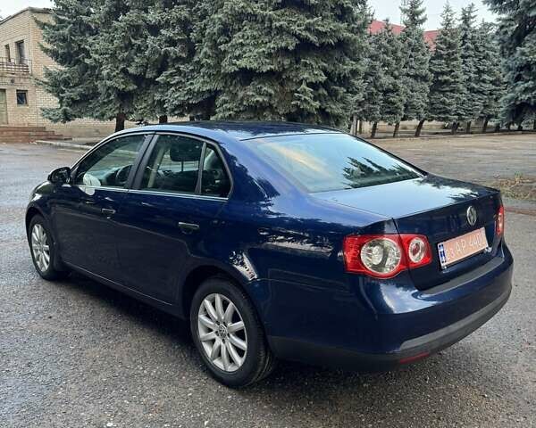 Синий Фольксваген Джетта, объемом двигателя 1.6 л и пробегом 206 тыс. км за 5900 $, фото 3 на Automoto.ua