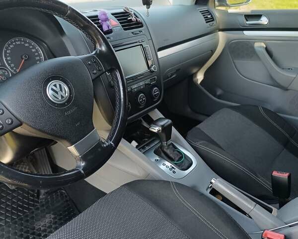 Синий Фольксваген Джетта, объемом двигателя 2 л и пробегом 142 тыс. км за 7000 $, фото 4 на Automoto.ua