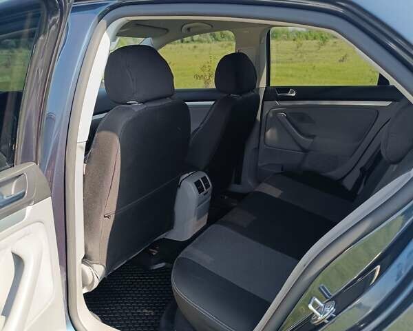 Синий Фольксваген Джетта, объемом двигателя 2 л и пробегом 142 тыс. км за 7000 $, фото 7 на Automoto.ua