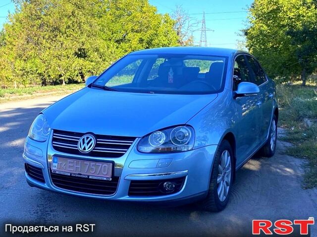 Синий Фольксваген Джетта, объемом двигателя 1.6 л и пробегом 221 тыс. км за 6100 $, фото 1 на Automoto.ua