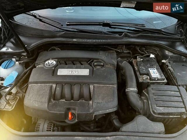 Синий Фольксваген Джетта, объемом двигателя 1.6 л и пробегом 291 тыс. км за 5000 $, фото 8 на Automoto.ua