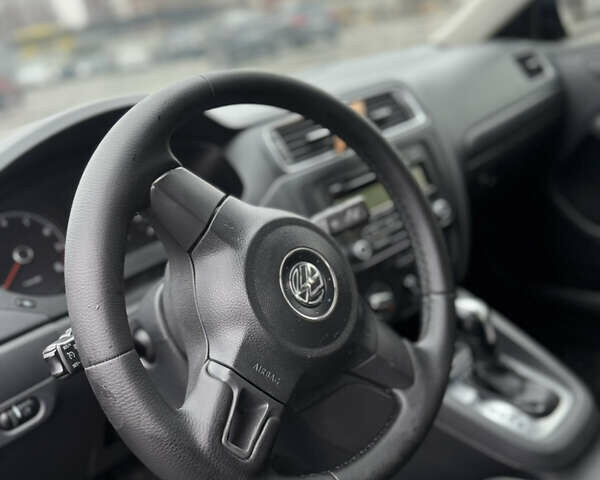 Синий Фольксваген Джетта, объемом двигателя 2.48 л и пробегом 260 тыс. км за 7700 $, фото 8 на Automoto.ua