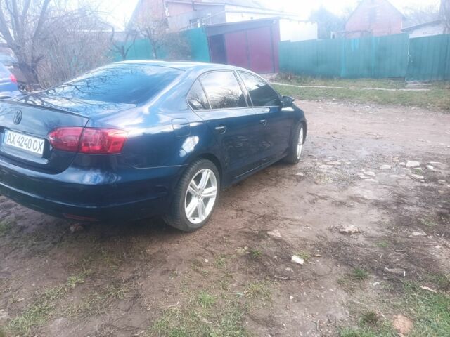 Синий Фольксваген Джетта, объемом двигателя 2.5 л и пробегом 200 тыс. км за 7150 $, фото 3 на Automoto.ua