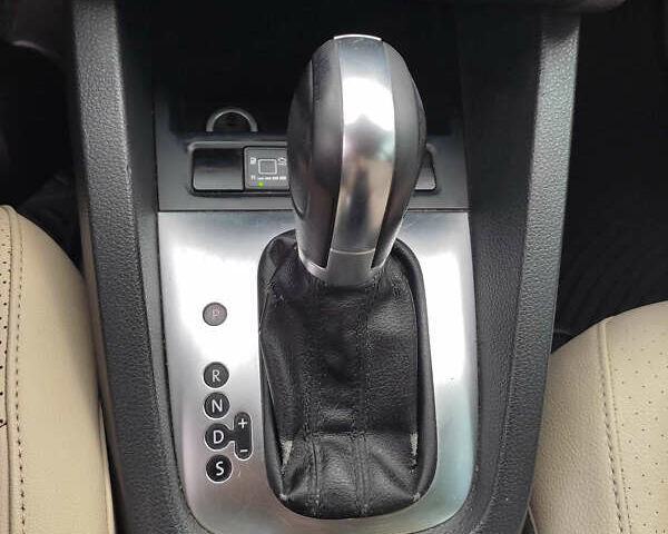 Синий Фольксваген Джетта, объемом двигателя 2.48 л и пробегом 280 тыс. км за 8800 $, фото 14 на Automoto.ua