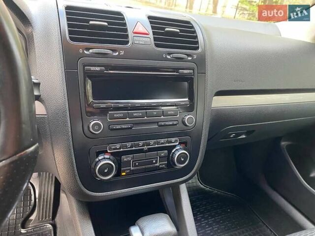 Синий Фольксваген Джетта, объемом двигателя 1.9 л и пробегом 204 тыс. км за 8500 $, фото 3 на Automoto.ua