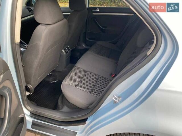 Синий Фольксваген Джетта, объемом двигателя 1.9 л и пробегом 204 тыс. км за 8500 $, фото 5 на Automoto.ua