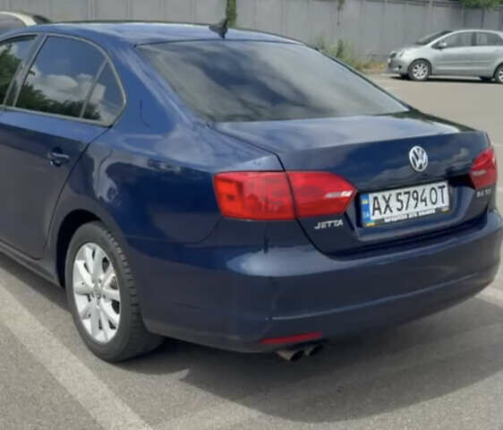 Синий Фольксваген Джетта, объемом двигателя 2.48 л и пробегом 180 тыс. км за 9000 $, фото 3 на Automoto.ua