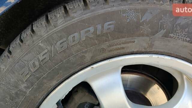 Синий Фольксваген Джетта, объемом двигателя 2.48 л и пробегом 203 тыс. км за 8900 $, фото 32 на Automoto.ua