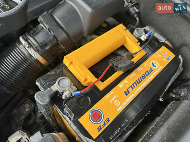 Синий Фольксваген Джетта, объемом двигателя 2.48 л и пробегом 142 тыс. км за 7999 $, фото 97 на Automoto.ua