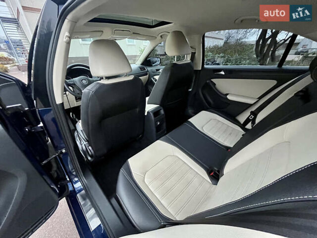 Синий Фольксваген Джетта, объемом двигателя 2.5 л и пробегом 258 тыс. км за 7800 $, фото 19 на Automoto.ua