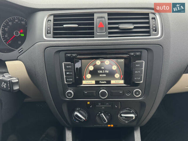 Синий Фольксваген Джетта, объемом двигателя 2.5 л и пробегом 256 тыс. км за 7790 $, фото 20 на Automoto.ua