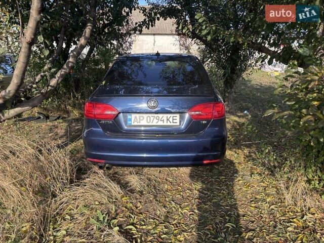 Синий Фольксваген Джетта, объемом двигателя 1.97 л и пробегом 204 тыс. км за 11000 $, фото 3 на Automoto.ua
