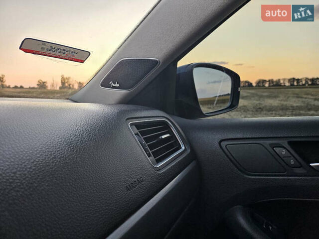 Синий Фольксваген Джетта, объемом двигателя 1.97 л и пробегом 160 тыс. км за 9700 $, фото 19 на Automoto.ua