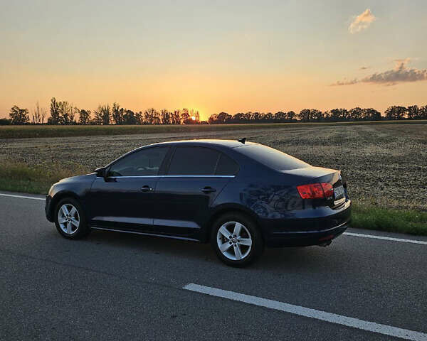 Синий Фольксваген Джетта, объемом двигателя 1.97 л и пробегом 160 тыс. км за 9700 $, фото 5 на Automoto.ua