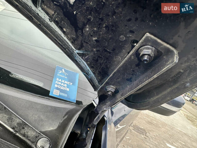 Синий Фольксваген Джетта, объемом двигателя 2.48 л и пробегом 142 тыс. км за 7999 $, фото 98 на Automoto.ua